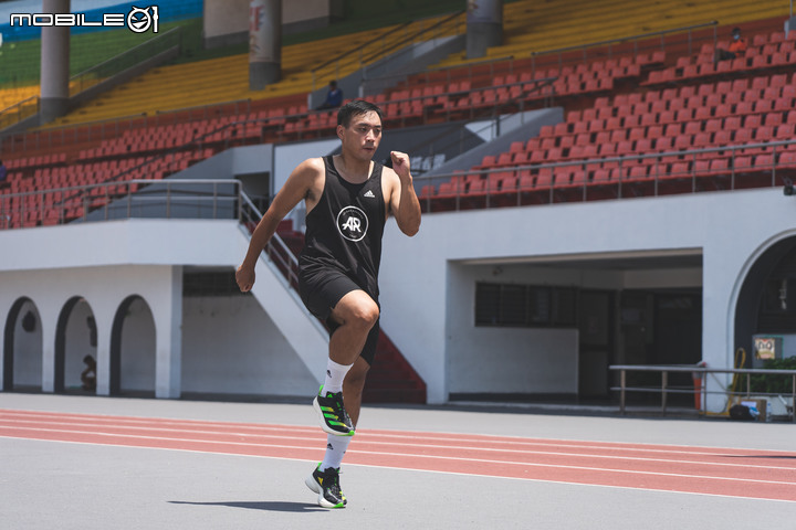 adidas Adizero Adios Pro 3評測報告|城市跑者也能駕馭的飆速感!