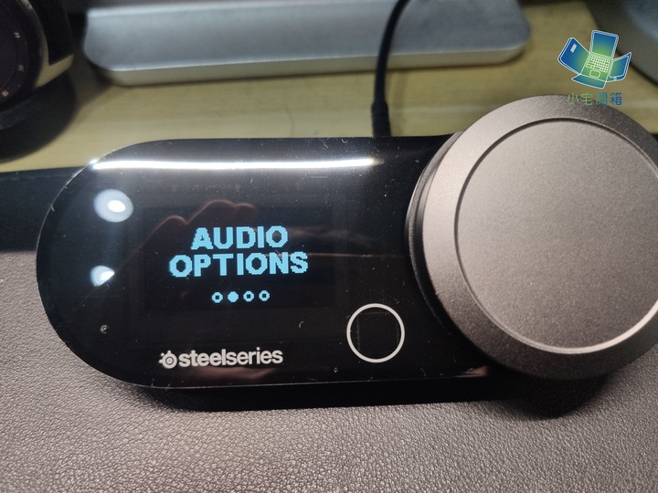 【小宅開箱】電競耳機也能享受音質～SteelSeries Arctis nova pro 耳機開箱
