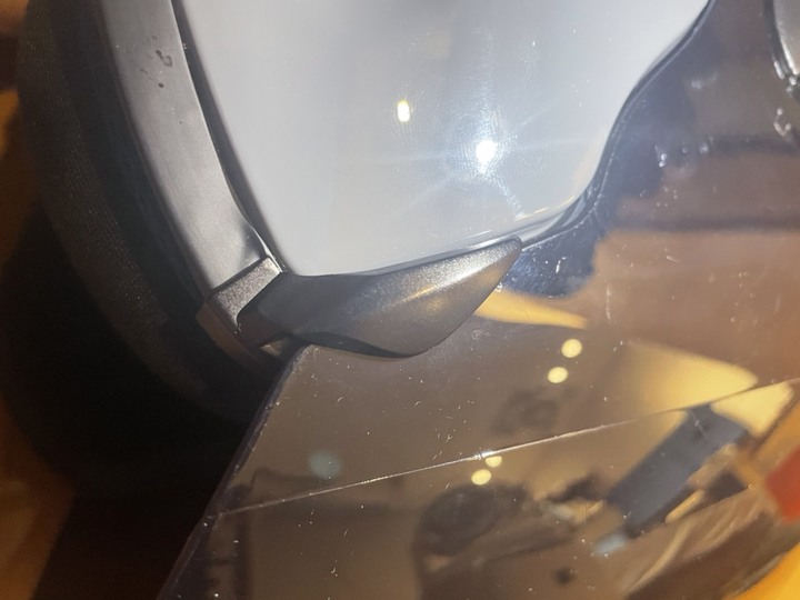 新MARK的LUBRO RACE TECH安全帽開箱