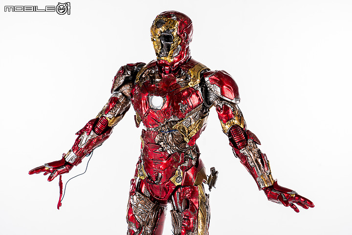 Hot Toys《蜘蛛人:離家日》鋼鐵人幻象開箱 │「爛」出經典!