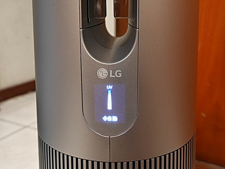 銀色高塔，潔淨空氣的製造者 — LG PuriCare AeroTower 風革機