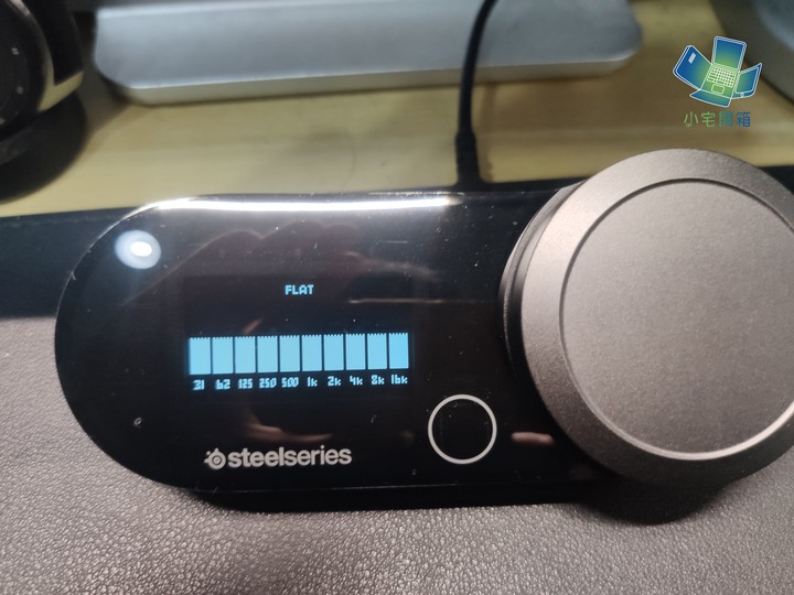 【小宅開箱】電競耳機也能享受音質～SteelSeries Arctis nova pro 耳機開箱