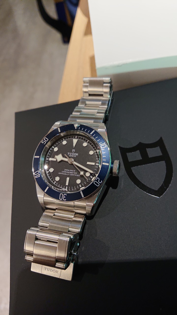 開箱:TUDOR BLACK BAY 藍鋁圈潛水錶 M79230B