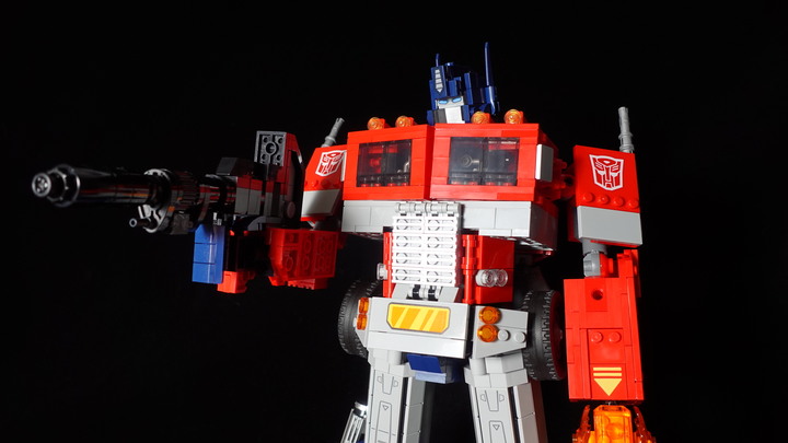 樂高 變形金剛 柯博文 LEGO ICONS 10302 Optimus Prime 1508 psc 龜速製作10小時