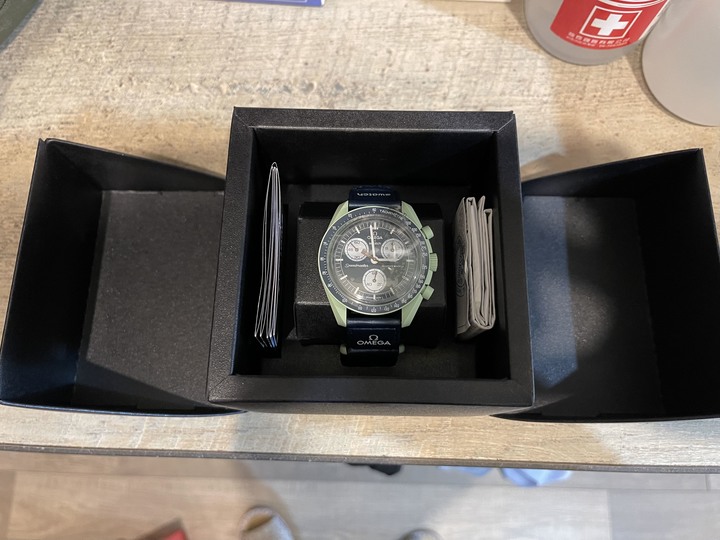 「開箱」OMEGA X SWATCH MoonSwatch MISSION ON EARTH