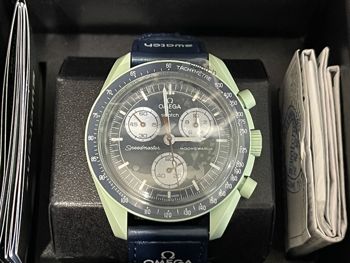 「開箱」OMEGA X SWATCH MoonSwatch MISSION ON EARTH