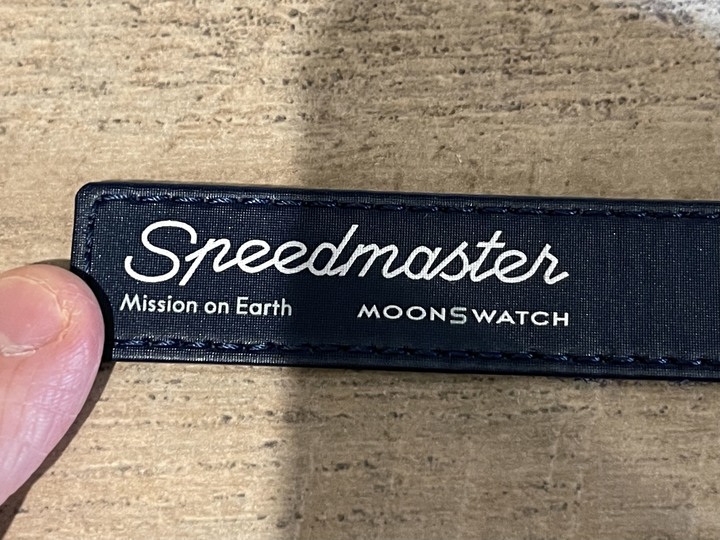 「開箱」OMEGA X SWATCH MoonSwatch MISSION ON EARTH
