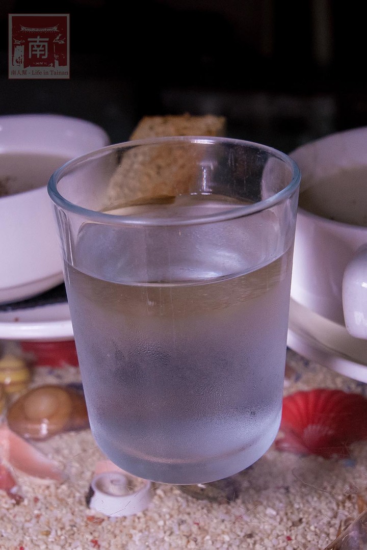 【臺南美食】在地中海風格餐廳中吃義大利麵、焗烤，還有漸層飲料和點心，平價消費外帶餐點再打85折~伊甸風味館