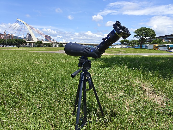拍攝日記- 轉接蔡司Conquest Gavia單筒望遠鏡當大砲拍攝 - ZEISS Conquest Gavia 85