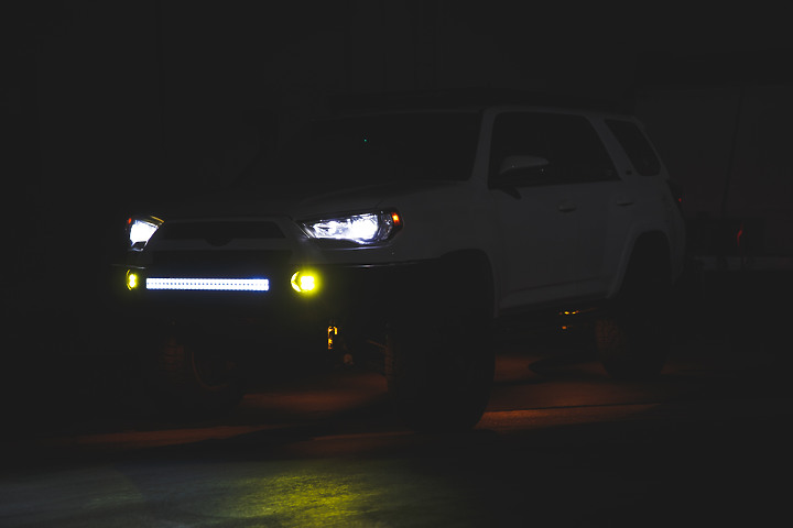 點我看大圖 Toyota 4Runner - 上山下海真男人的大玩具 - 關箱