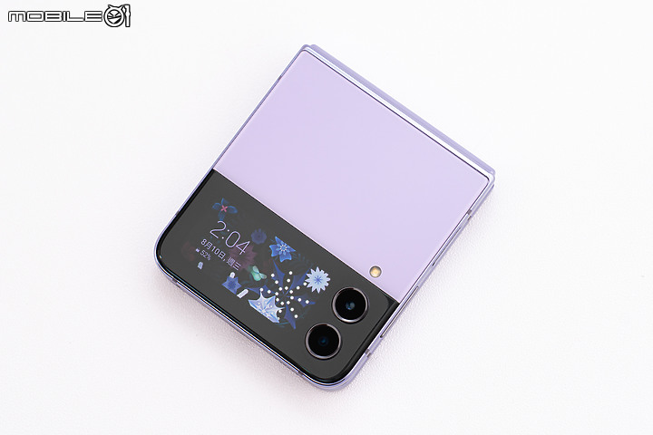 三星Galaxy Z Flip4 / Fold4揭曉|折疊痛點與效能應用大升級!