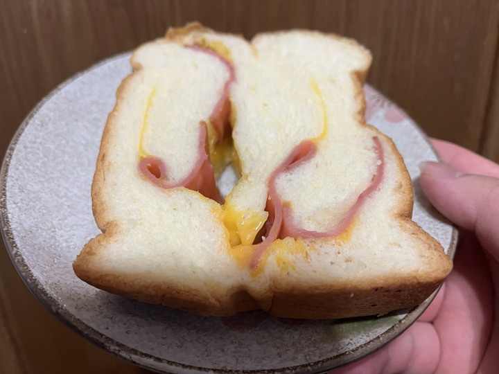 [食記] 金順發，台灣新北淡水，香味十足內餡豐滿的多種吐司！