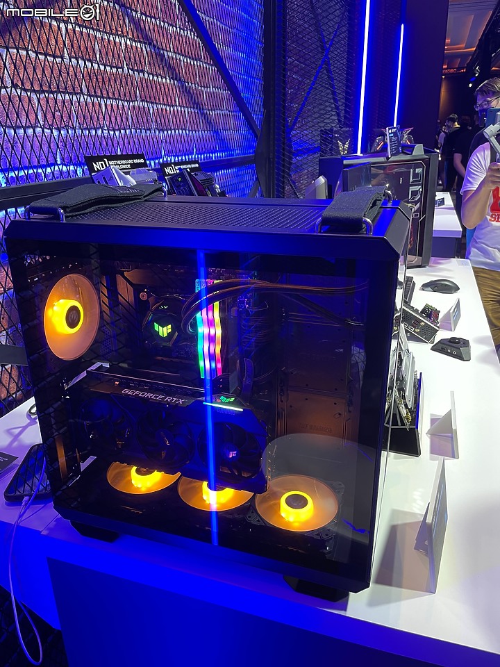 【多工高負載性能之王 Intel 13代處理器】Intel Open House & Mobile01 網友體驗會