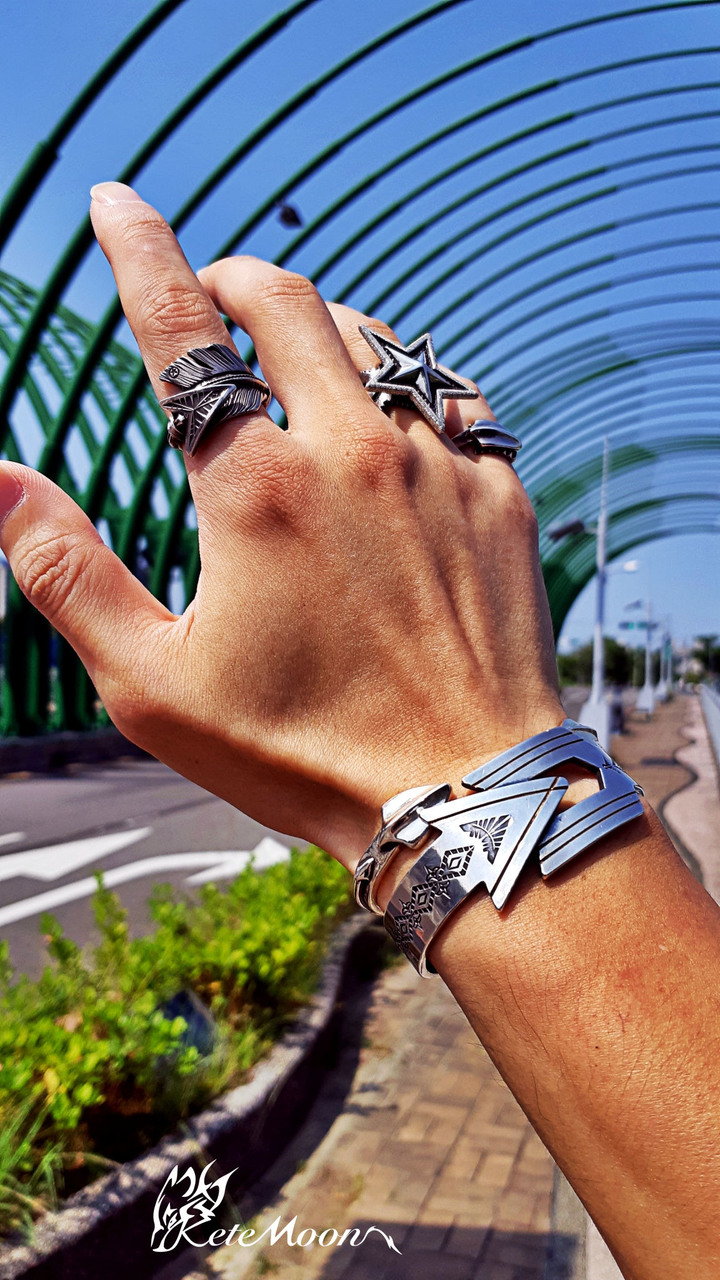 May Club X Monolith-1303 Arrow Bangle弓箭銀手環