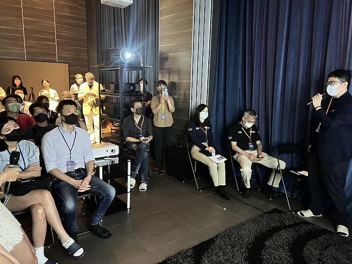 發燒家庭劇院社團，2022七月第二屆百萬投影機聚會活動記錄。