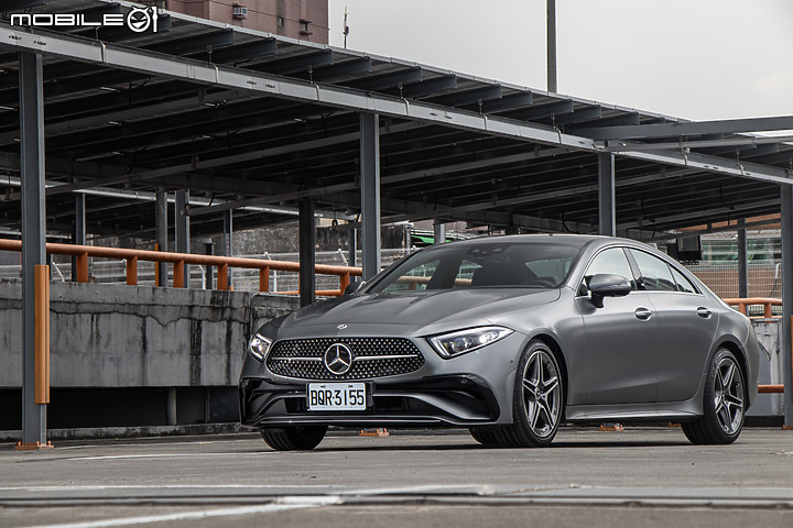 Mercedes-Benz CLS 350 小改款試駕|風華絕代的轎跑先驅