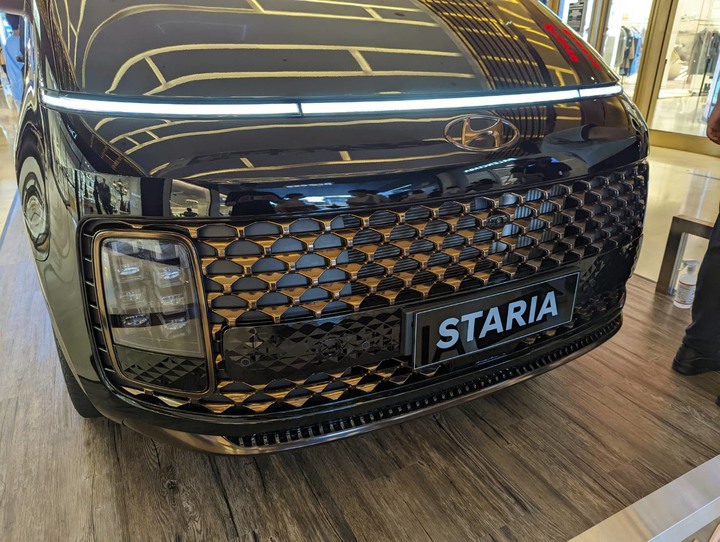 STARIA CEO微風信義快閃