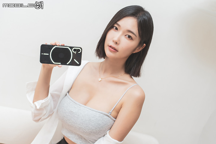 小米12 Lite / Nothing Phone(1)比較│穩健與新潮的中階對決!
