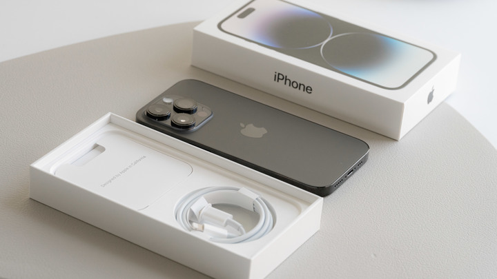 iPhone 14 Pro 開箱｜可可愛愛動態島｜iPhone 14充電器推薦