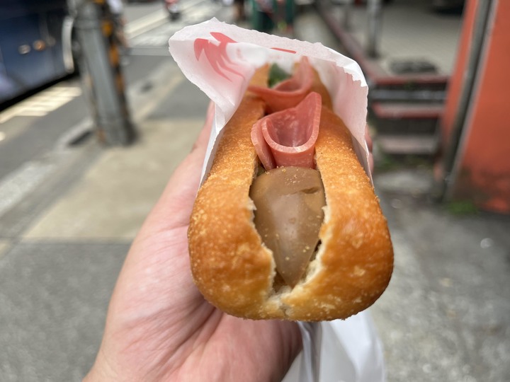 [食記] 九如營養三明治，台灣基隆安樂，現炸熱騰騰酥軟可口的營養三明治！