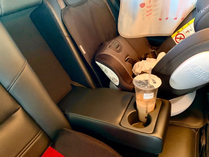 國產四門房車的「顏值」擔當!?NISSAN SENTRA開箱!