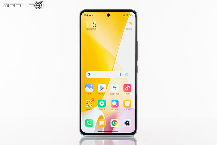 小米12 Lite / Nothing Phone(1)比較│穩健與新潮的中階對決!