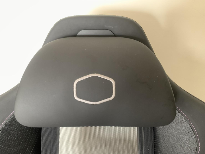 【開箱】工學椅與電競椅的終極混合-Cooler Master HYBRID 1