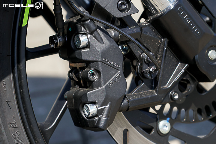 CFMOTO 300SR 試駕|操控中規中矩 配備相對超值