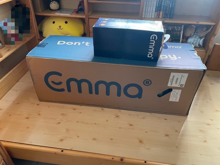 【開箱】登大人 自己買的第一張床墊！