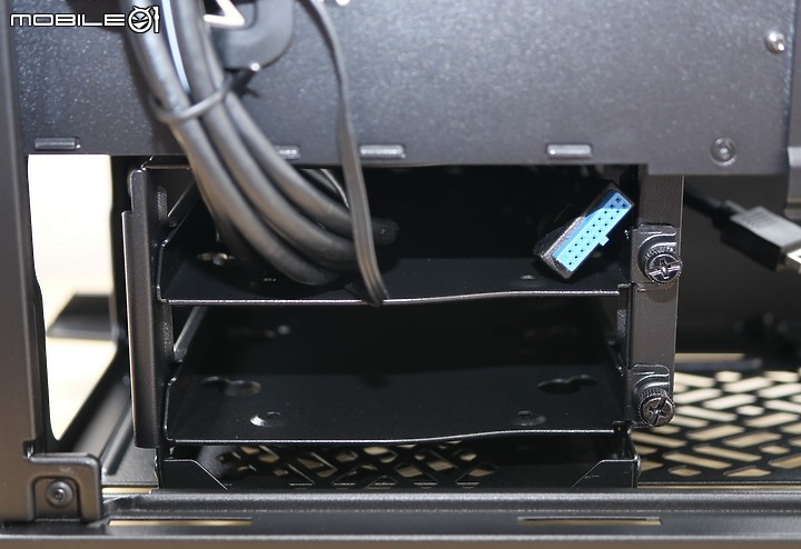 點我看大圖 防塵靜音緊湊 MATX- Fractal Design Define 7 Mini 開箱