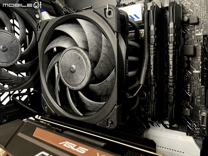 [開箱] CM MasterBox 520 Mesh 中直立式機殼