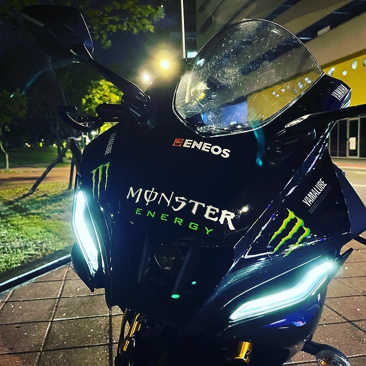 Yamaha Monster版R15v4M總代理開箱