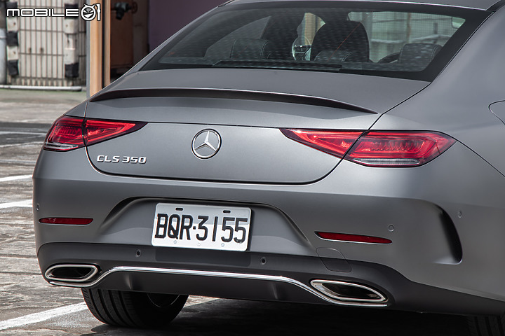 Mercedes-Benz CLS 350 小改款試駕|風華絕代的轎跑先驅