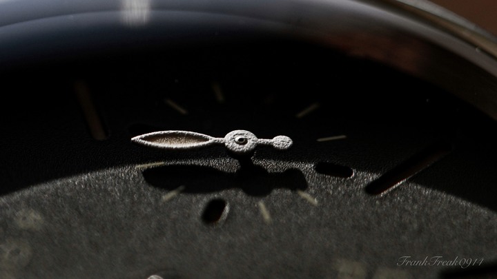 「圖文」 Panerai Luminor Base 8 days