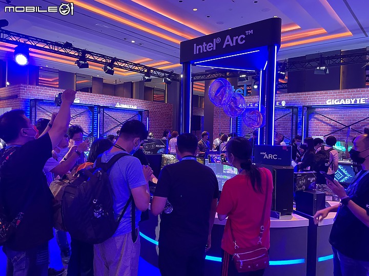 【多工高負載性能之王 Intel 13代處理器】Intel Open House & Mobile01 網友體驗會