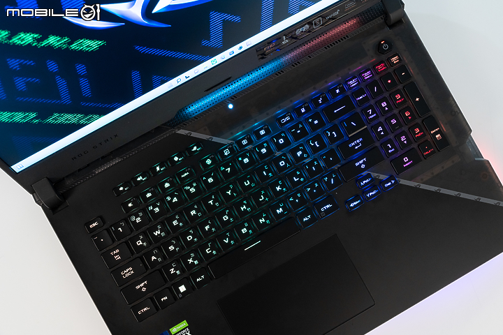 ROG Strix SCAR 17 SE G733 測試報告|為極致電競效能而生!