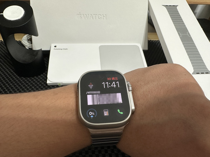 點我看大圖 Apple Watch Ultra 配上 Hermès可愛小馬,可愛度爆表!