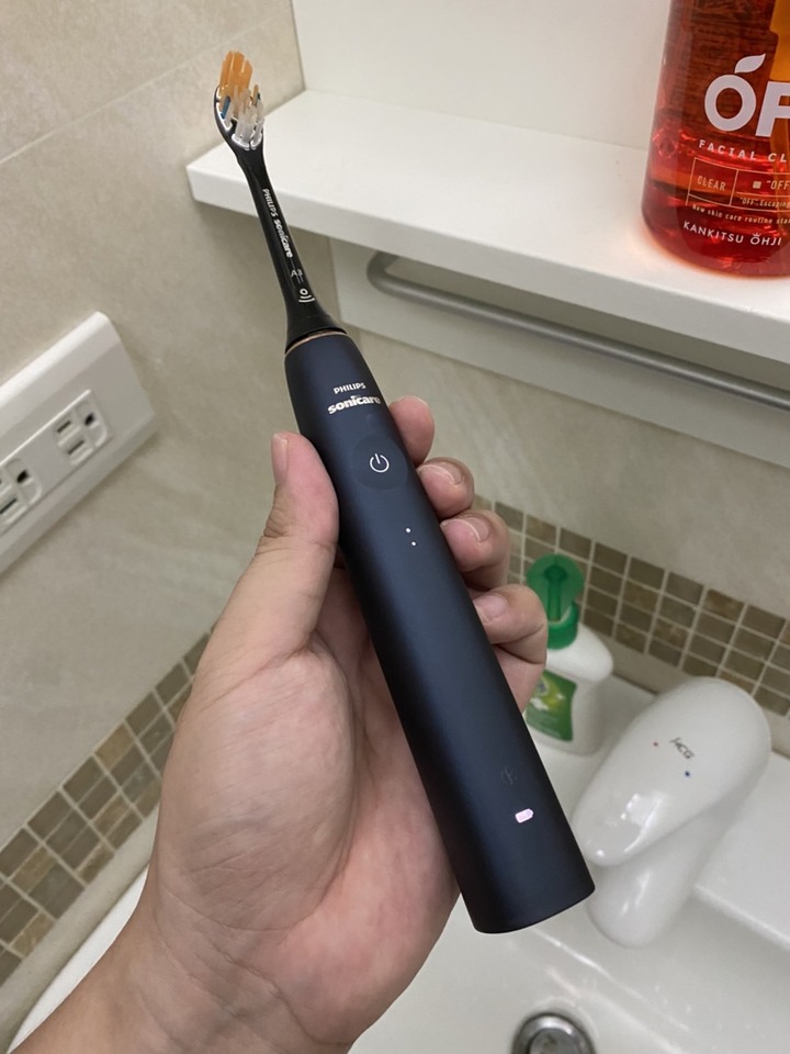 汰舊換新~ 開箱 Philips飛利浦 頂級AI智能電動牙刷