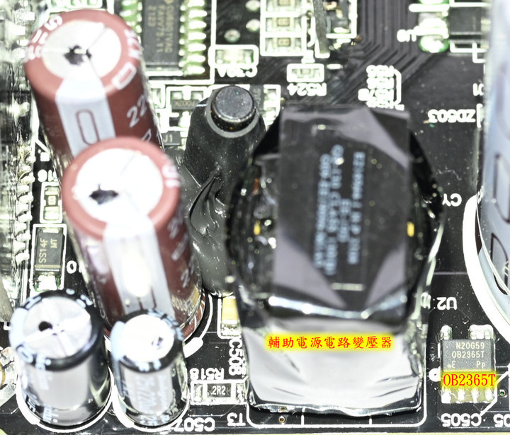 Thermaltake TOUGHPOWER GF3 1000W金牌全模組化電源開箱