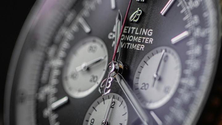 「圖文」Breitling Navitimer B01