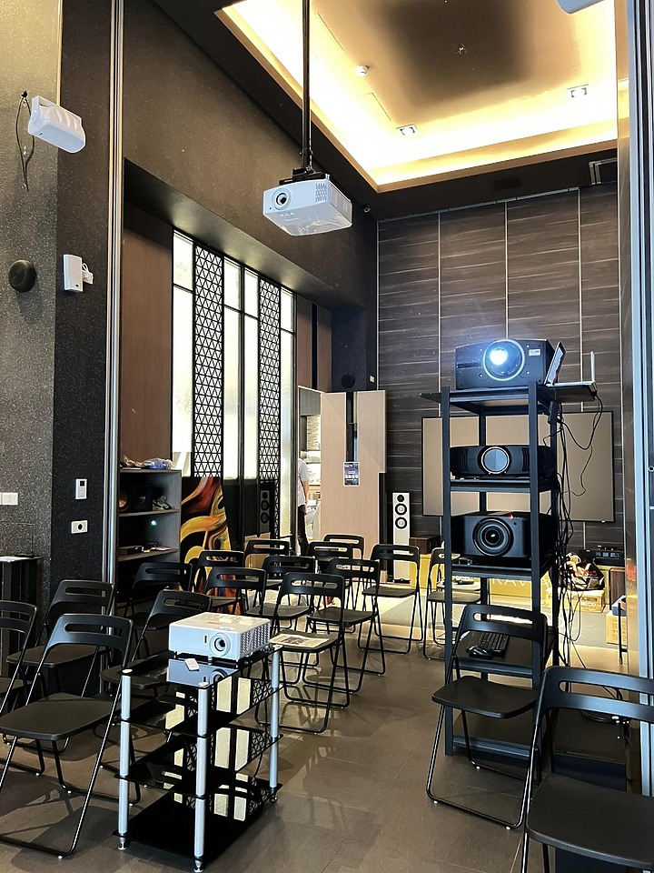 發燒家庭劇院社團，2022七月第二屆百萬投影機聚會活動記錄。