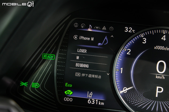 Lexus UX 250h 新年式試駕｜影音系統再升級，發揮最強親和力！