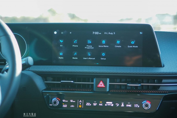 點我看大圖 KIA EV6 Air 增程版(CV)一日車主開箱心得評價:台北台東來回免超充,有i-pedal、沒i-pedal可用里程差很多!
