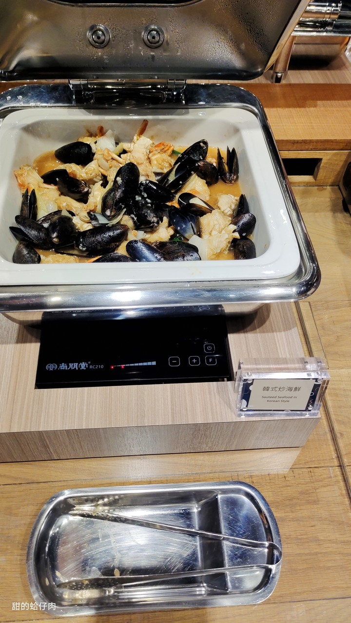 我們家的兩天一夜中部小旅行 - 台中自然科學博物館/台中鳳凰酒店的超大遊戲室跟澎湃早午餐/柳川水岸步行區/中華路夜市/台中市第二市場&自由路糕餅街一遊/第四信用合作社的冰/審計新村真好逛