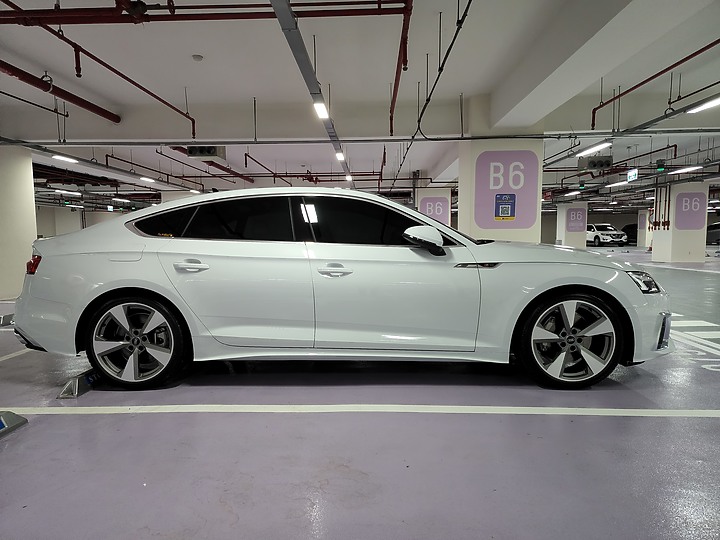 (圓夢開箱) 2022年式 Audi A5 Sportback 45 TFSI quattro S-line(新增動畫尾燈)
