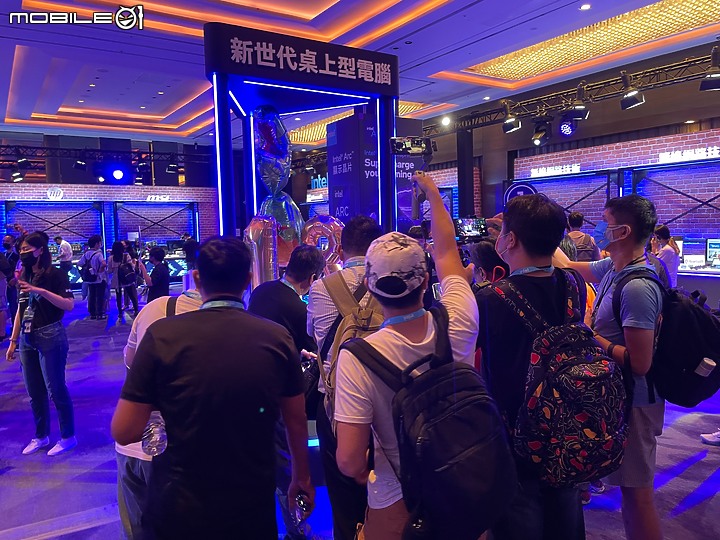 【多工高負載性能之王 Intel 13代處理器】Intel Open House & Mobile01 網友體驗會