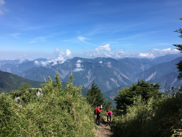 南台灣的合歡山-南橫三星(山)