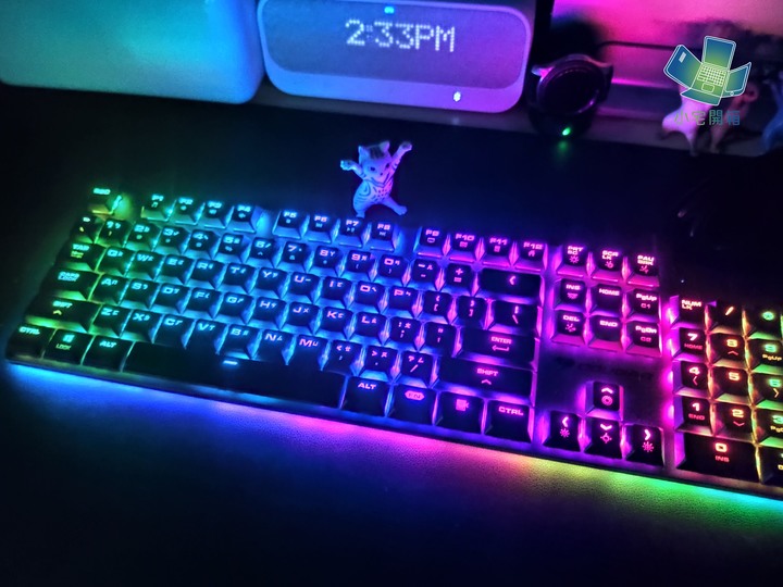【小宅開箱】不一樣的矮軸！輕巧快速的COUGAR 光學機械軸電競鍵盤開箱體驗