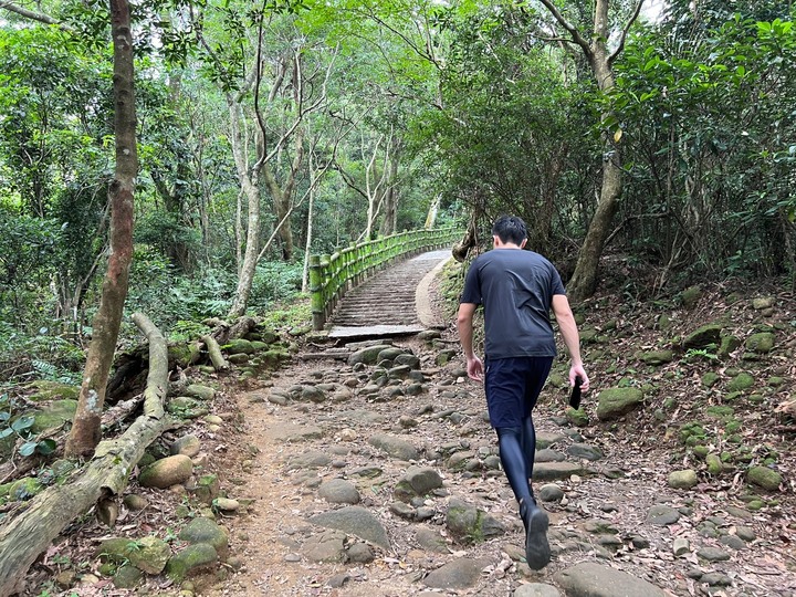 新竹芎林|飛鳳山.新竹親民小百岳,O形路線一次完成三座山