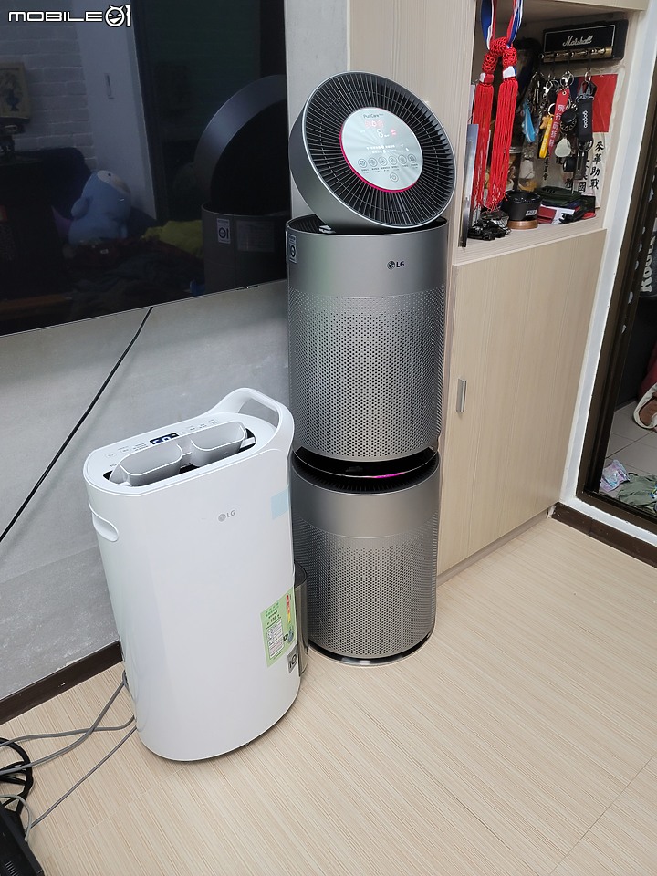 點我看大圖 毛孩家庭救星 LG 360°空氣清淨機雙層AS101DSS0 LG 變頻除濕機MD181QWK3
